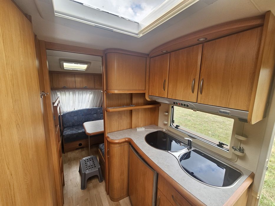 Przyczepa kempingowa Hobby 495 z 2006 przedsionek 6-7os.