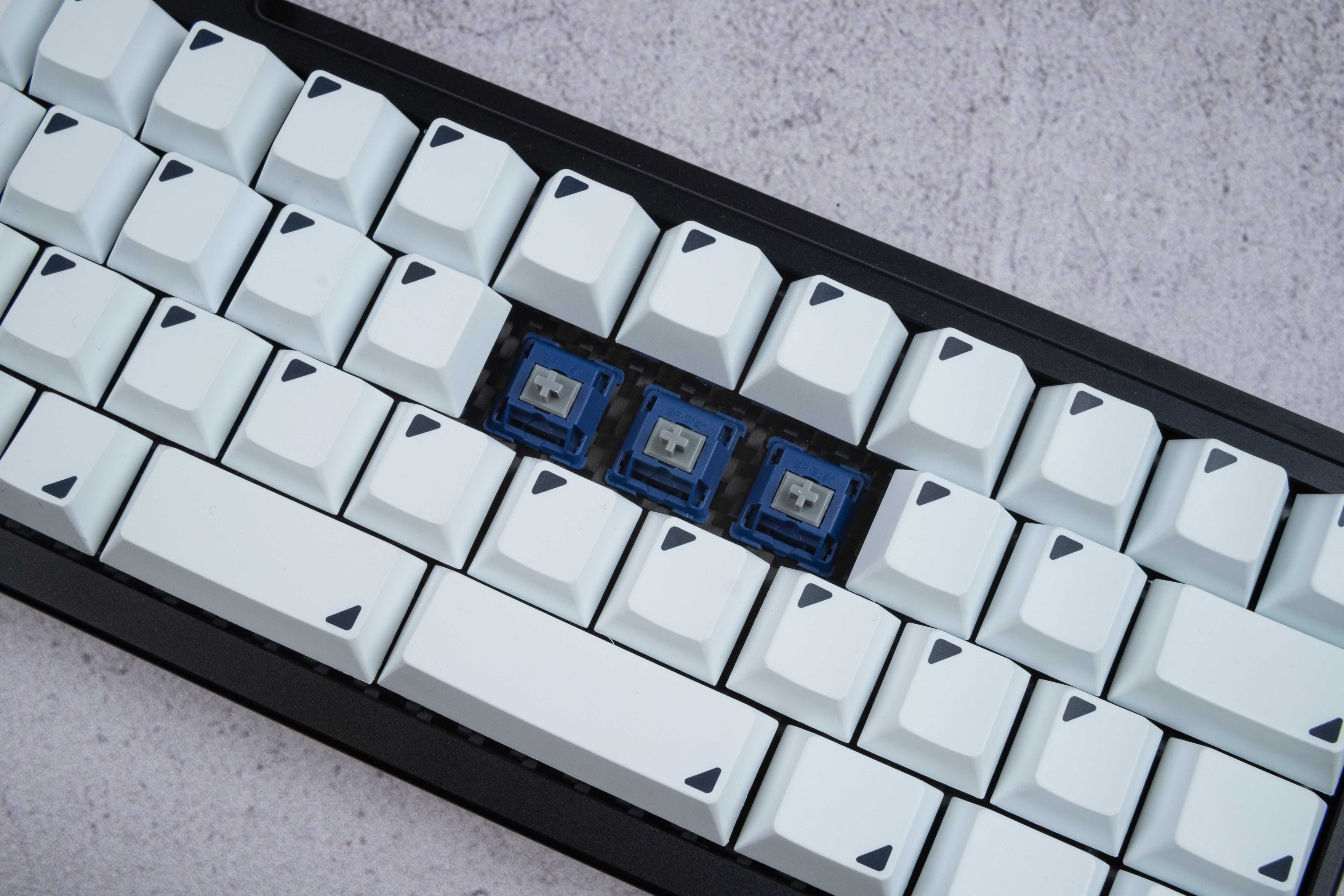 UD_40 [Ortholiniowa Castomowa klawiatura mechaniczna]