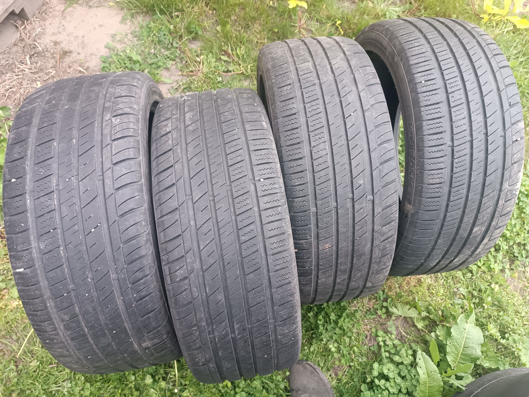 Opony wielosezonowe 225/45R19 KUMHO