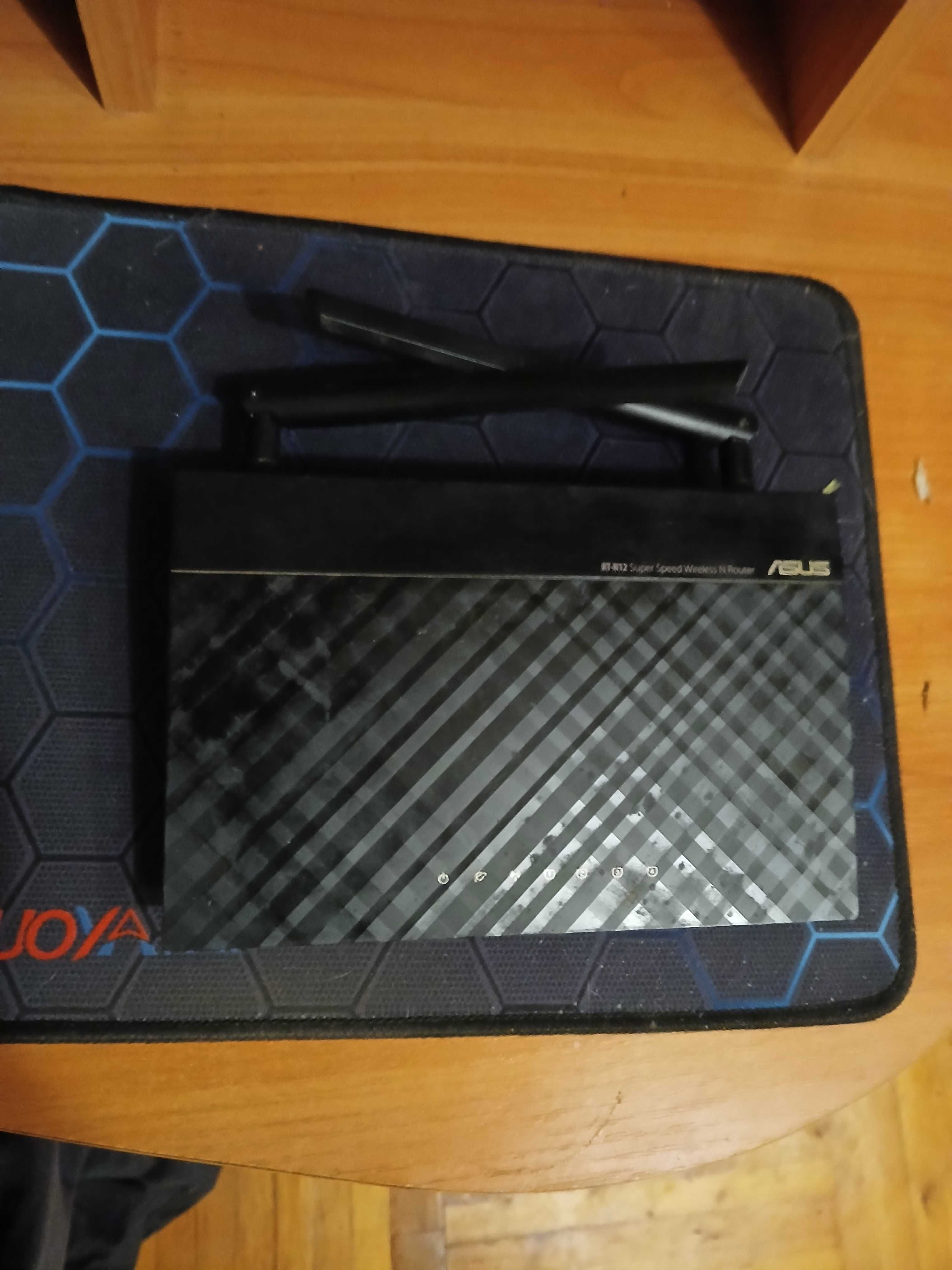 продам роутер ASUS