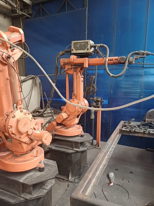 Robot spawalniczy ABB na części lub w całości