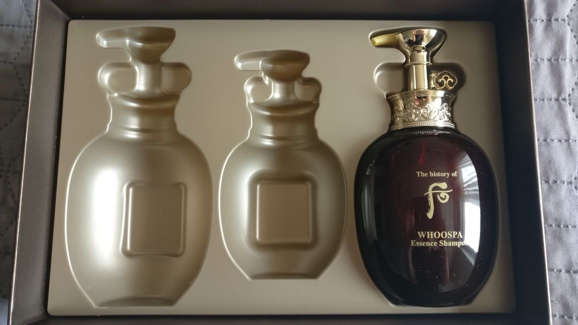 Відновлюючий шампунь на лікарських травах The History Of Whoo WhooSpa