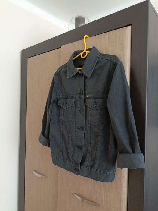 Czarna jeansowa kurtka Tiger of Sweden (rozmiar M) - stan bardzo dobry