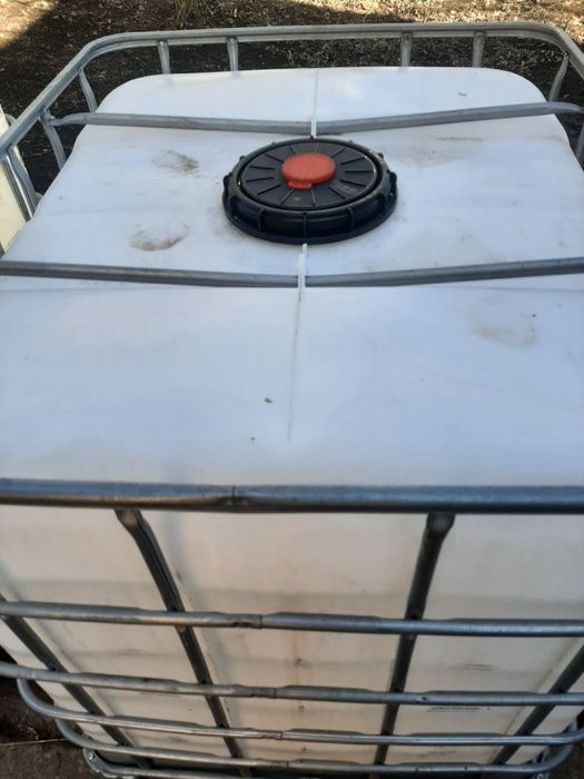 Продам єврокуби в ідеальному стані, під воду