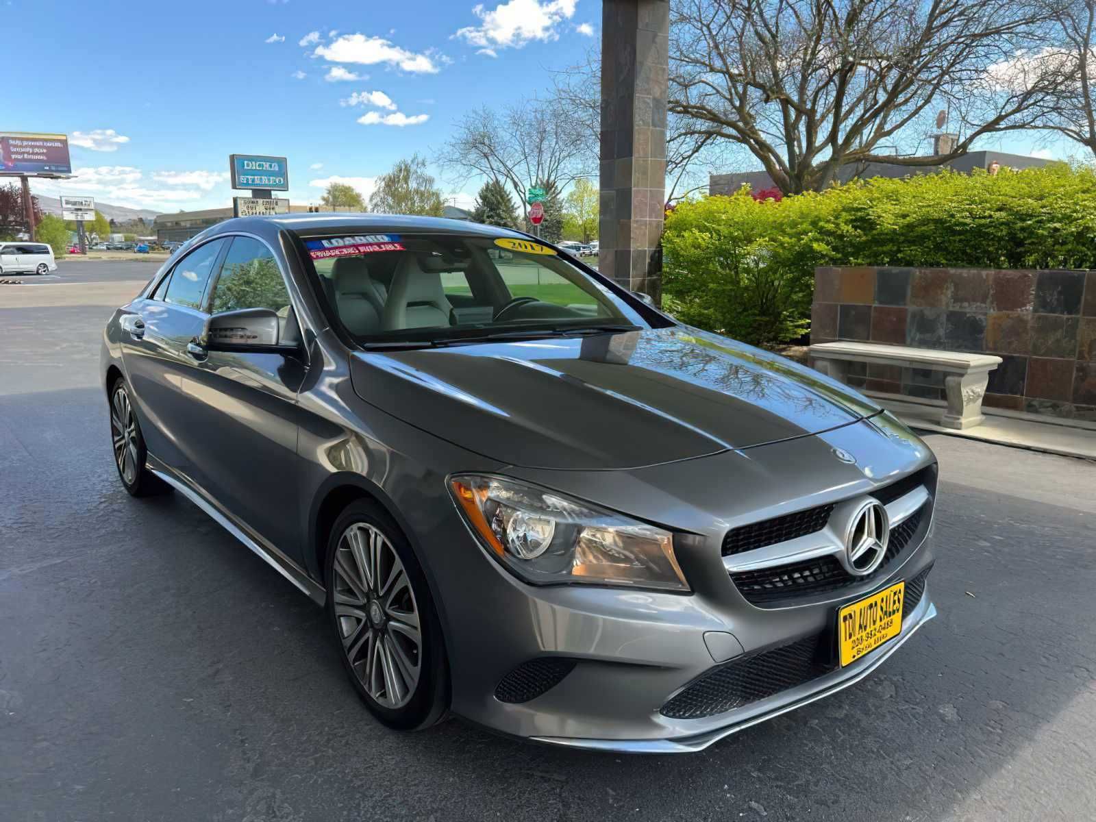 2017 Mercedes-Benz CLA