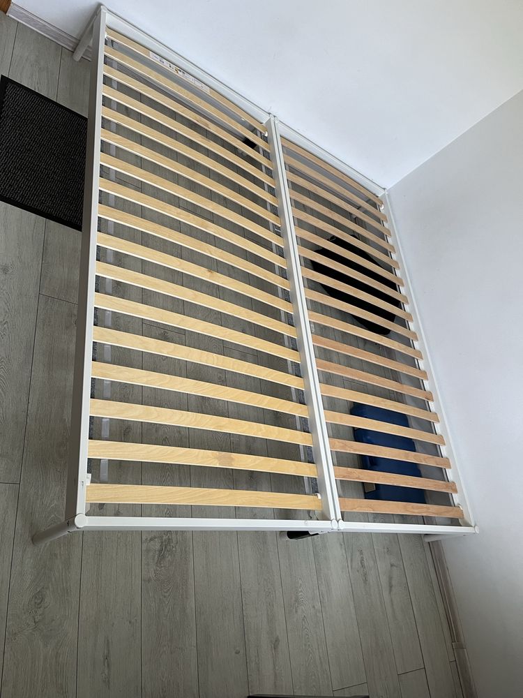 Łóżka metalowe 90x200-2 sztuki.