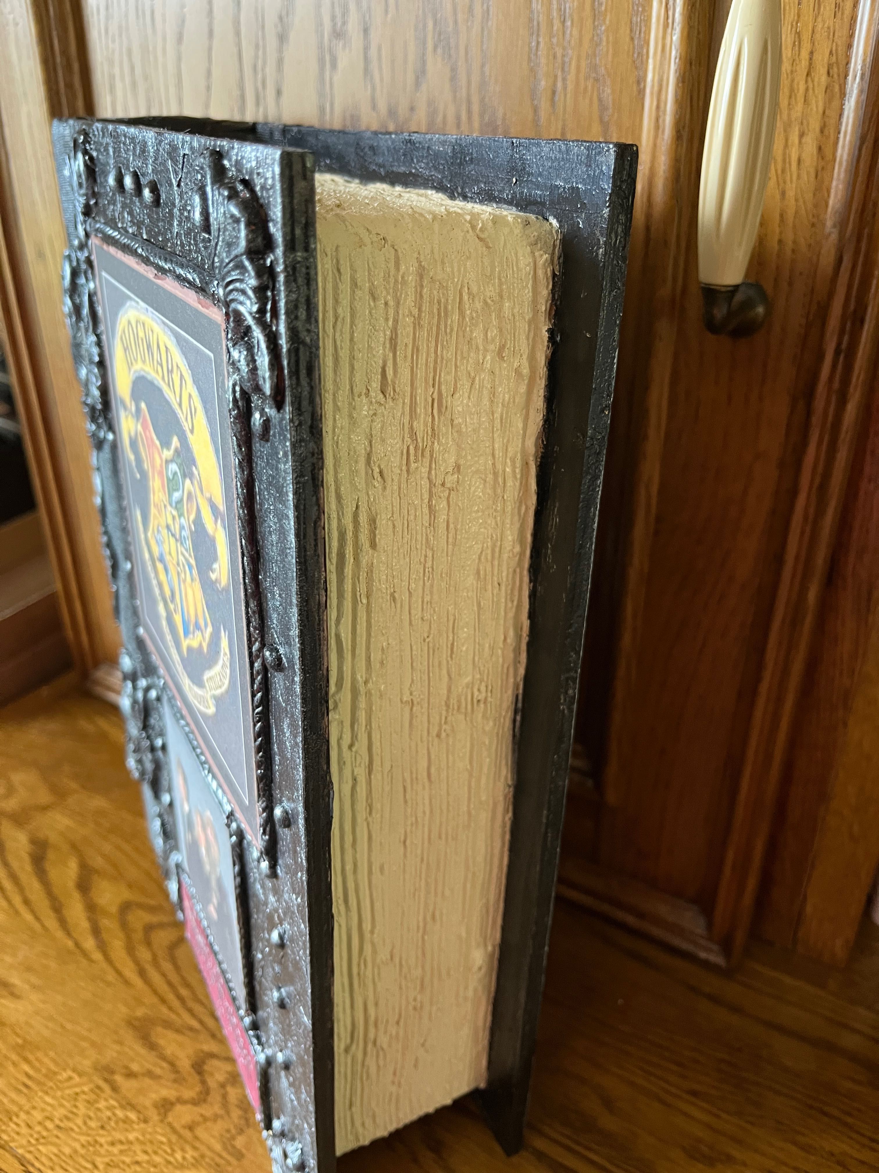 Wielka Księga Harrego Pottera - duża szkatuła