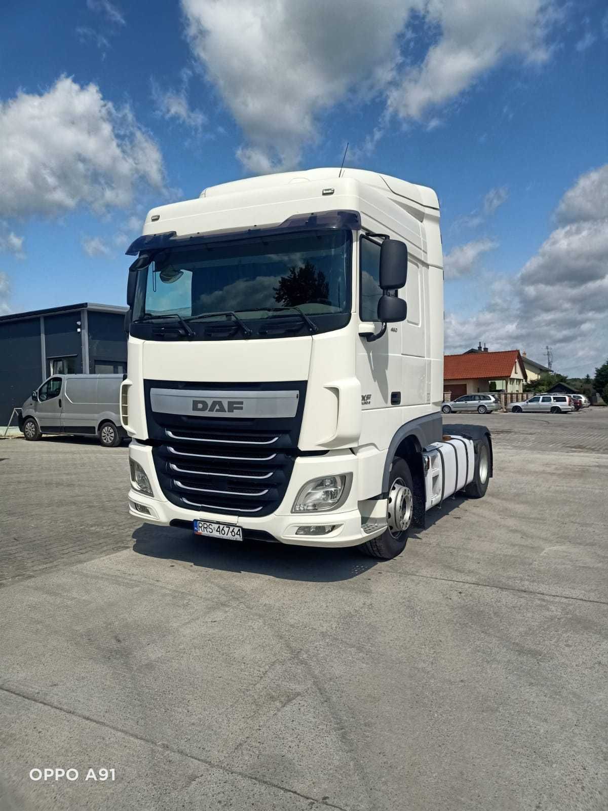 Samochód ciężarowy DAF XF 460