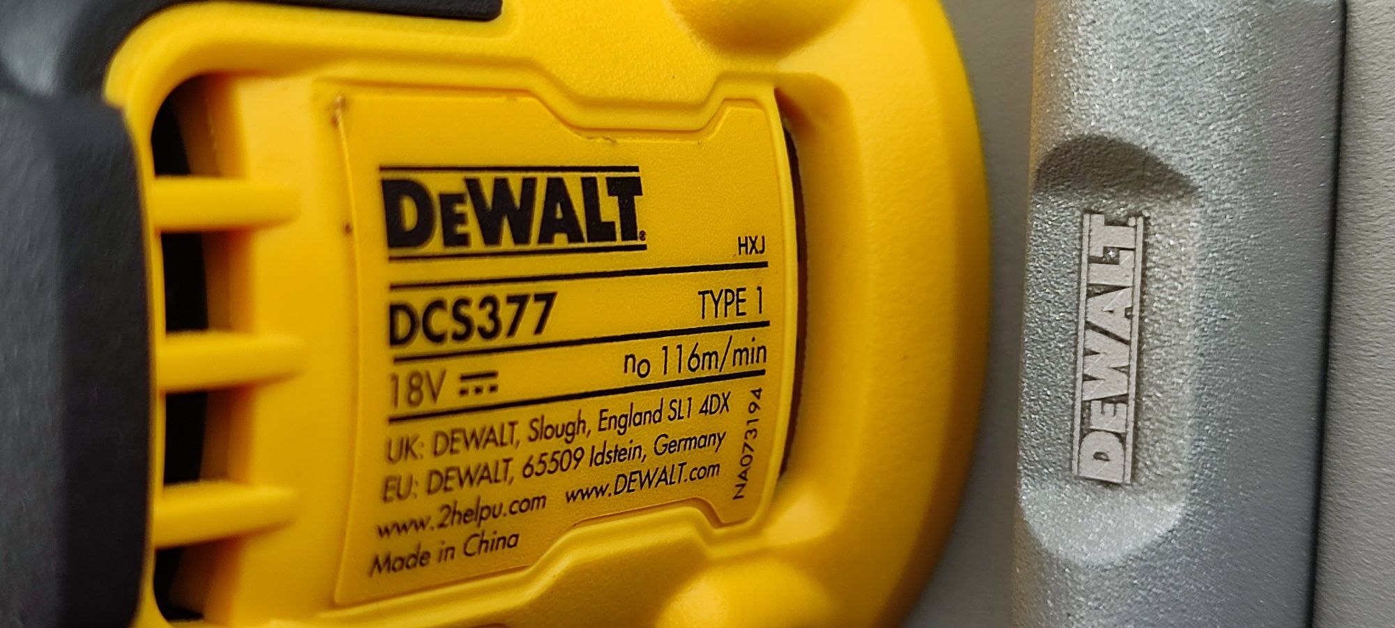 DeWalt DCS 377 пила стрічкова ОРИГІНАЛ з Англії