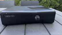 XBOX 360 z dwoma padami + kinect