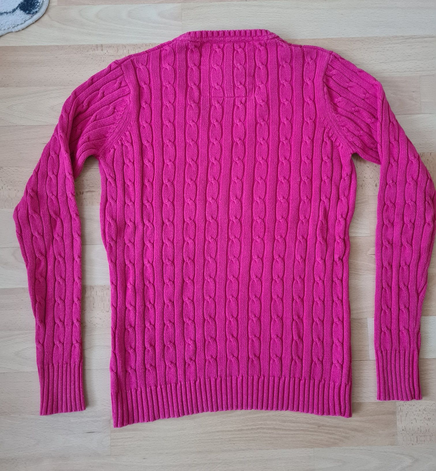 Sweter w warkocze Rydale różowy