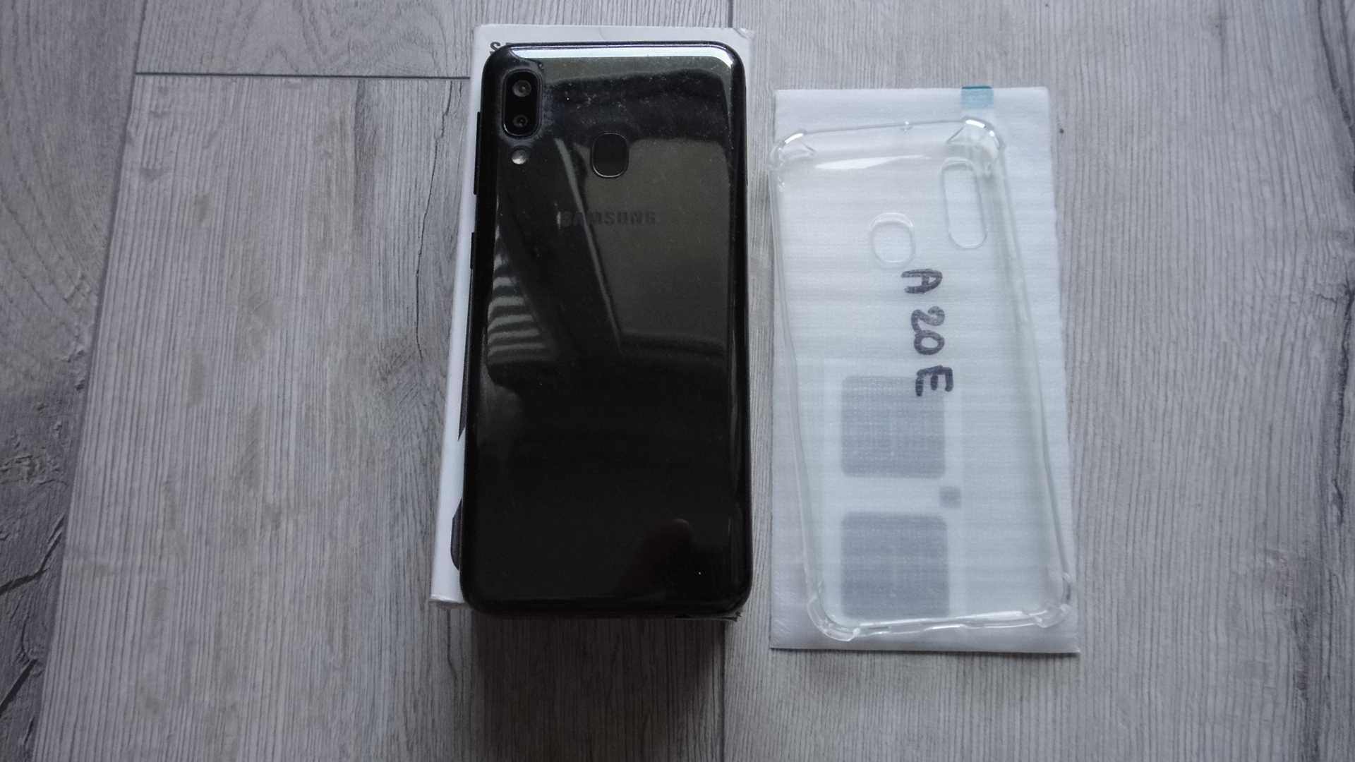 Samsung Galaxy A20E Sm-A202Fn/Ds 32/3Gb