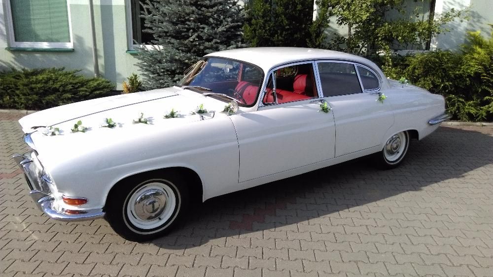 Zabytkowy samochód auto Jaguar na ślub, wesele