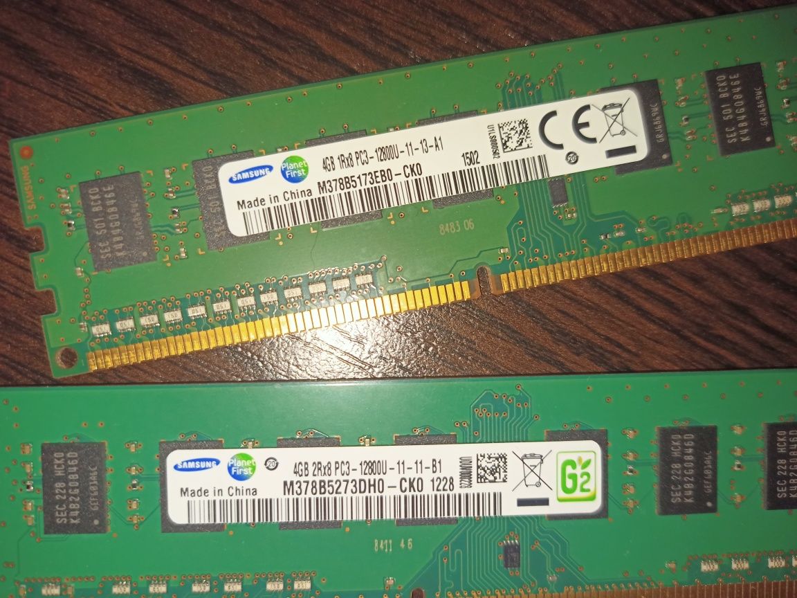 Дві плашки DDR3 оперативки Samsung по 4gb