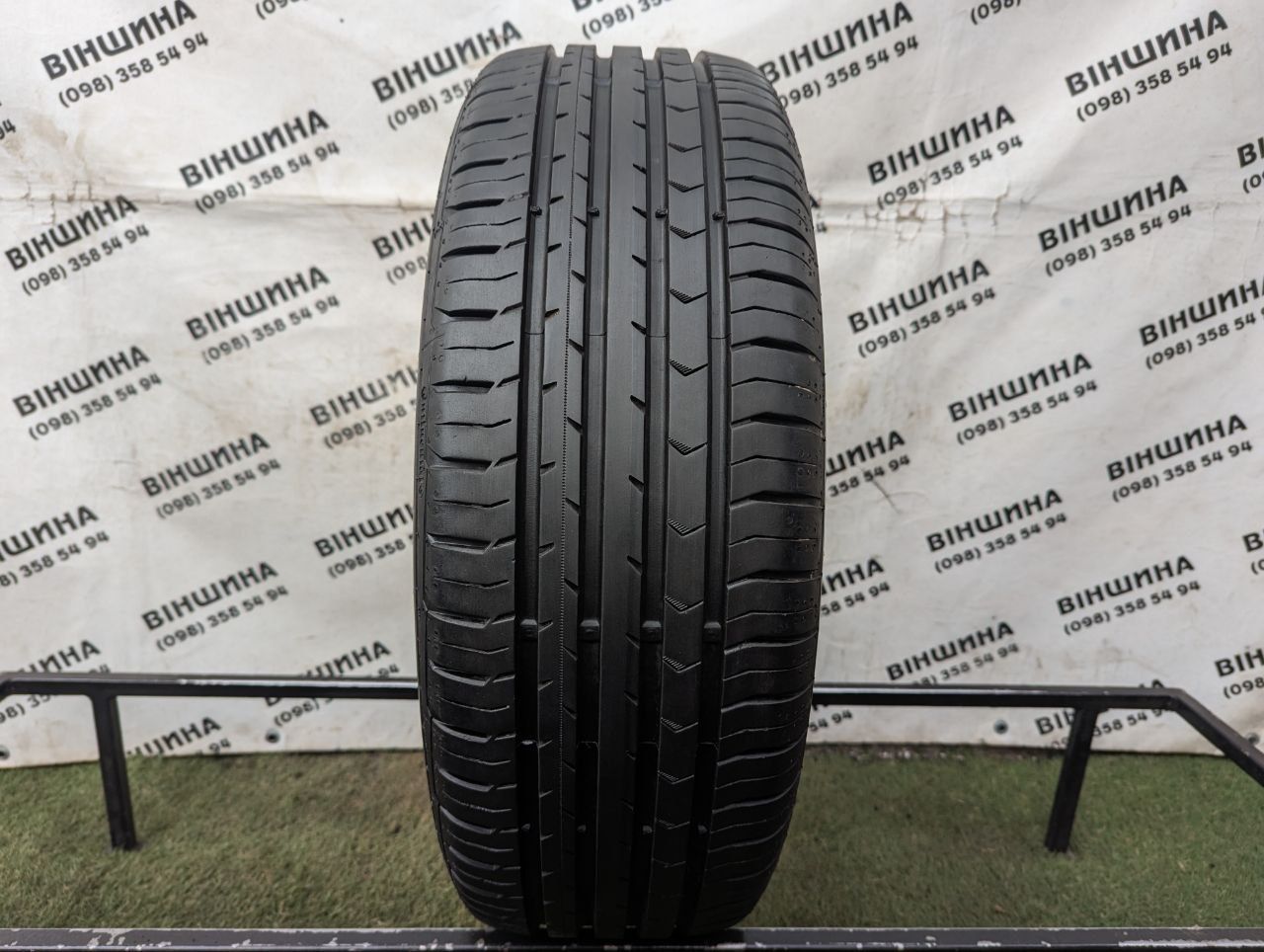 Шина 205/60 R 16 Continental ContiPremiumContact 5. Одна. Розпаровка.