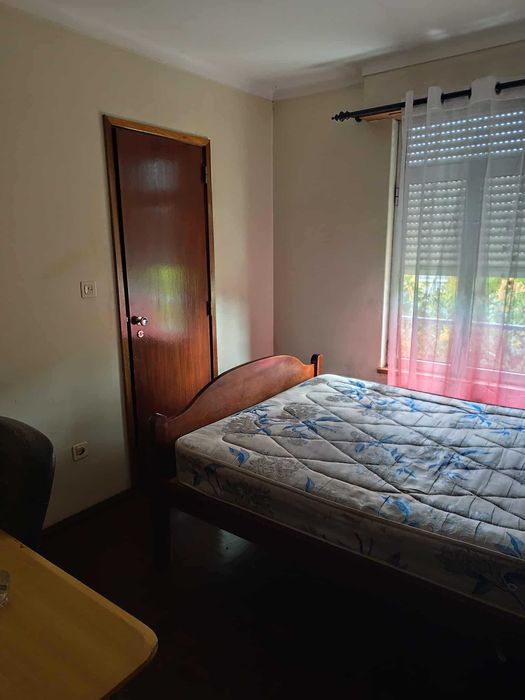 Aluga-se apartamento T3 em Tomar (Nabância)