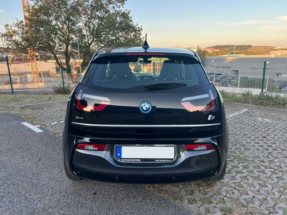 BMW i3 120ah - Garantia 12/2027 ou 160.000kms - Revisões Marca