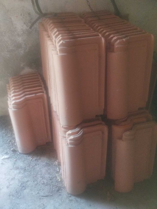 Vendo telha usada