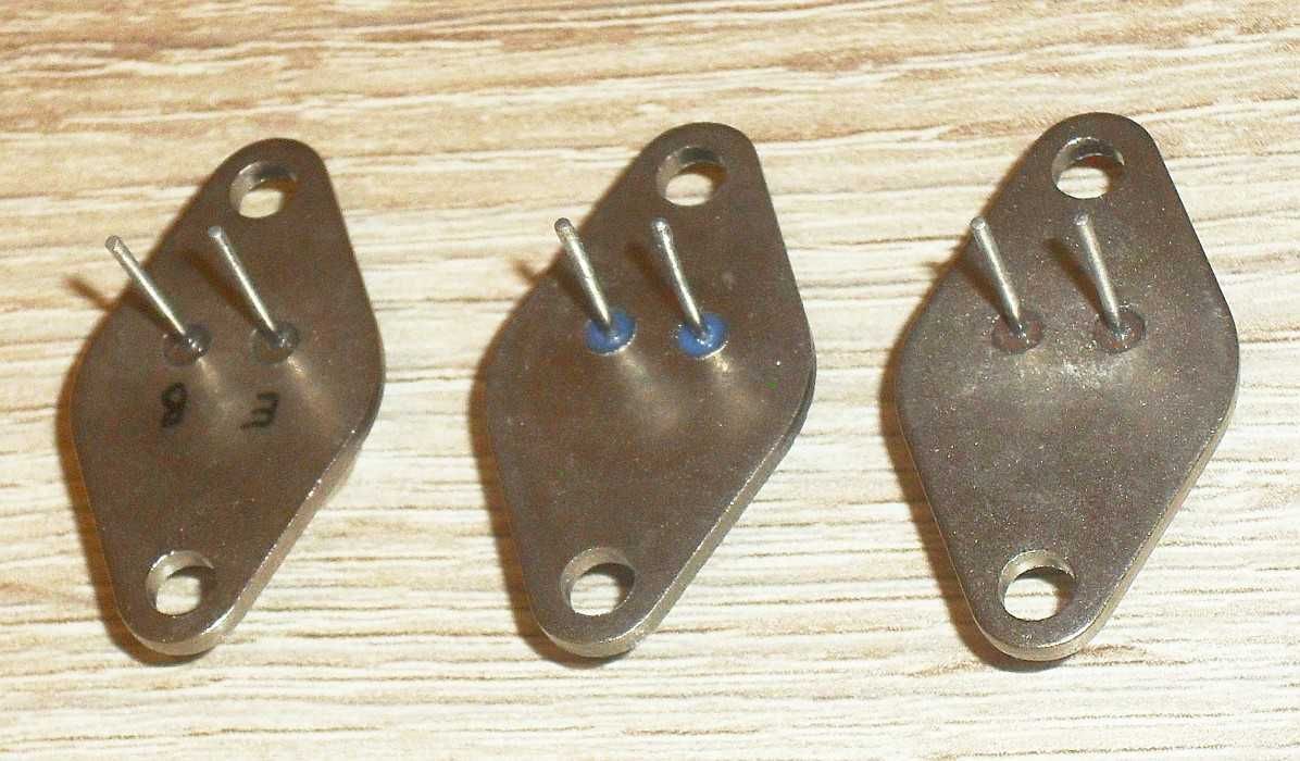 Tranzystor krzemowy BD355 CEMI, 12.5W, 3A, 40V, PNP, TO-66 Retro PRL