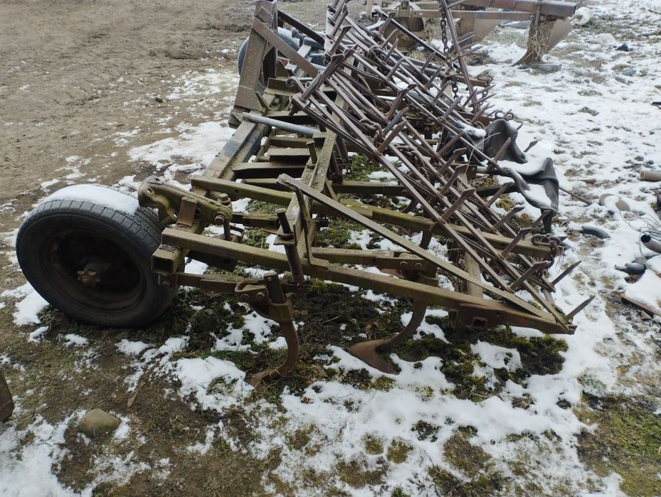 Продам культиватор  ширина 3.2