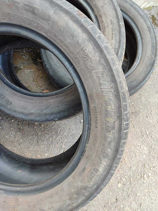 Продам комплект літніх шин б/в Michelin 205 55 R16  2016 4мм  4000грн