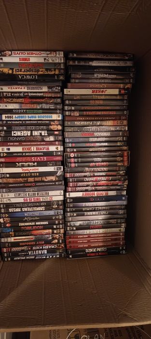 Filmy dvd szt 10zl  670szt