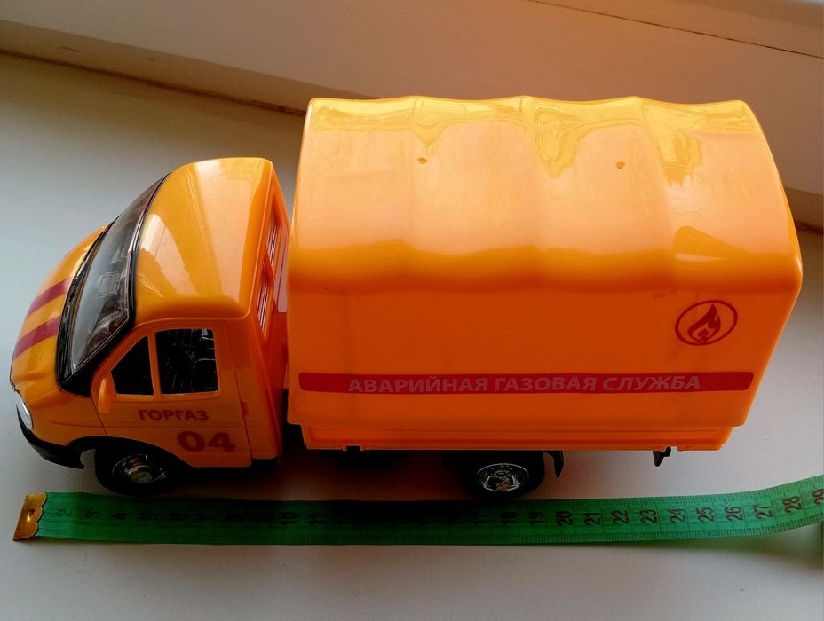 Машина военная,для цветовв