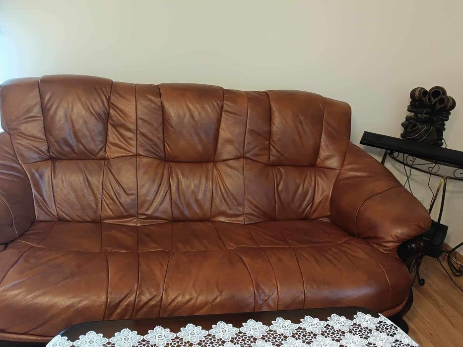 Komplet wypoczynkowy ze skóry- Sofa 3 os. Sofa 2 os. Fotel