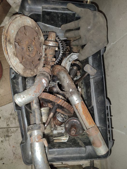 Вал коробки передач первічний, вторичний МТ Дніпро