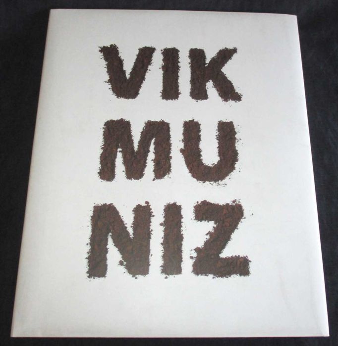 Livro Vik Muniz A Terra e a Gente