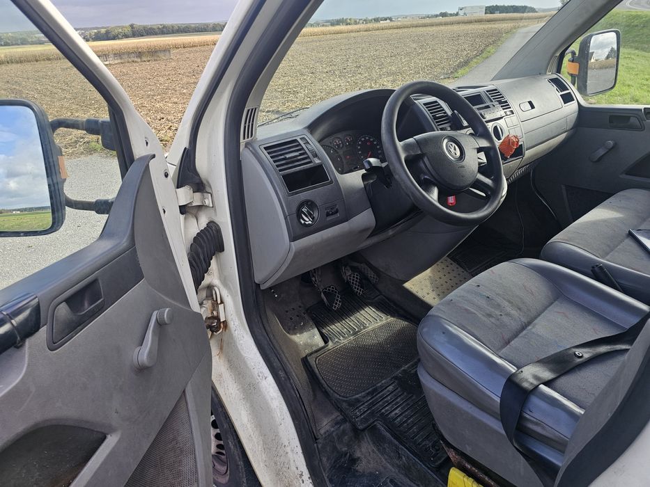 VW T5 Doka 1.9tdi 6osobowy Zadbany Tanio Niski przebieg Długie oplaty