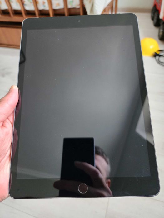 IPAD (7TH GEN.) 10.2’’, 128GB WI-FI+Cellular LTE, АКБ 100% 17цикл