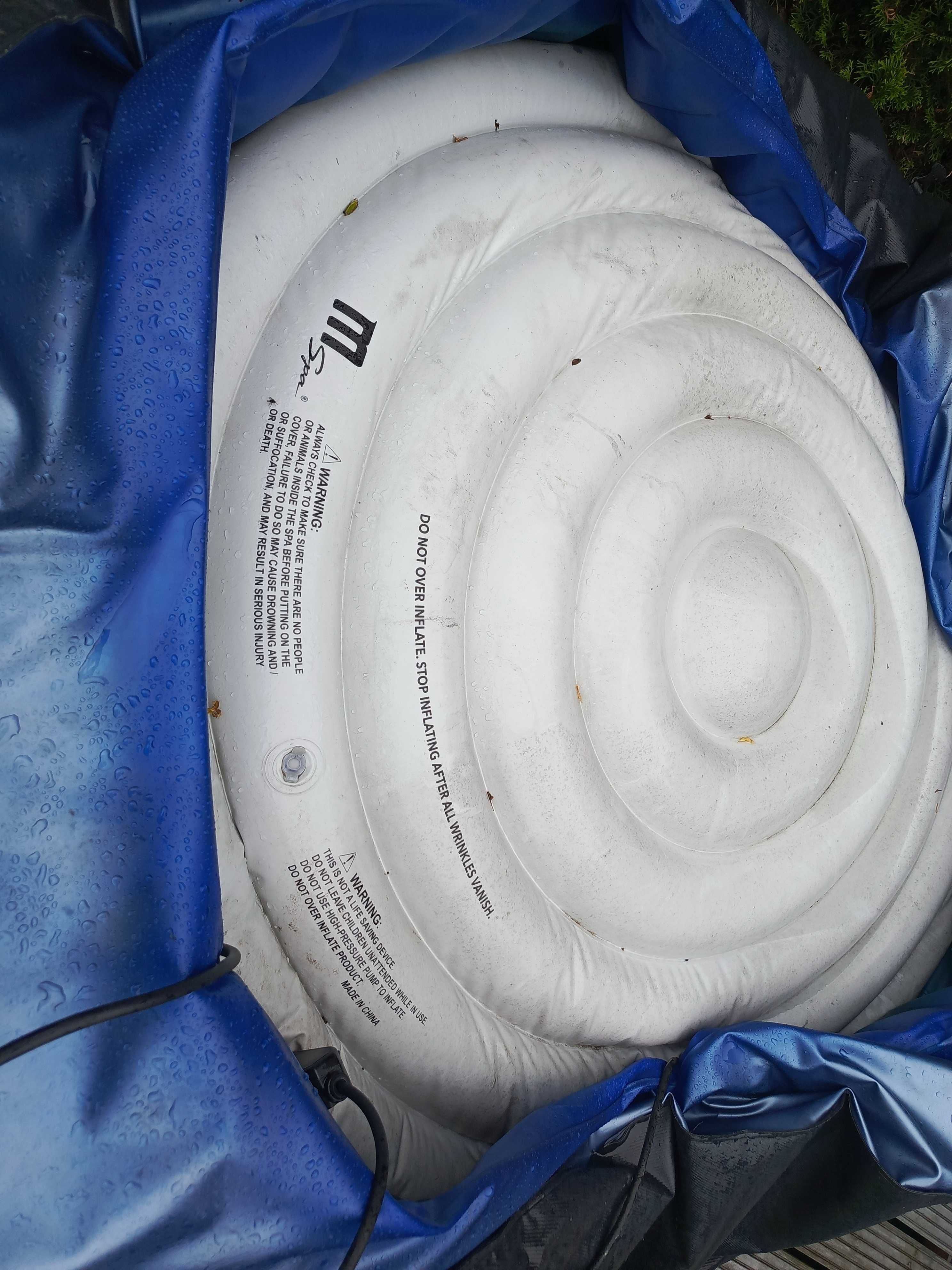 Jacuzzi M-Spa Bergen C-BE061  uszkodzone, z pokrywą i pokrow