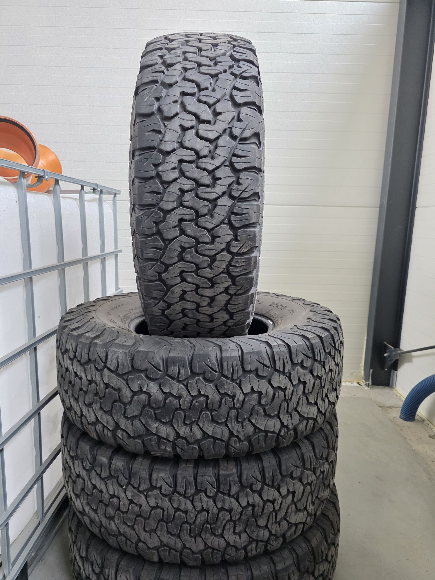 Opony terenowe AT BFAGoodrich All Terrain KO2 T/a 285/75/R16