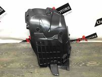 Підкрилок передній Land Rover Discovery 5 LR148260 LR082848