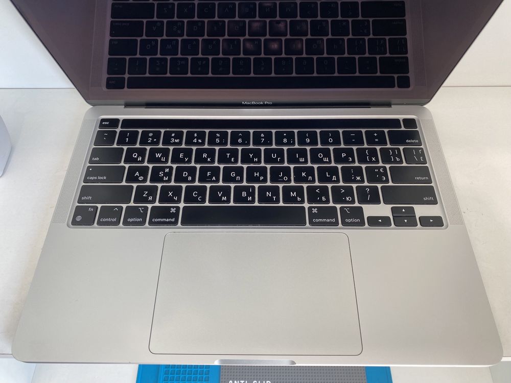 б/у Apple MacBook Pro 13, 256GB, Silver with Apple M1 (MYDA2) 2020