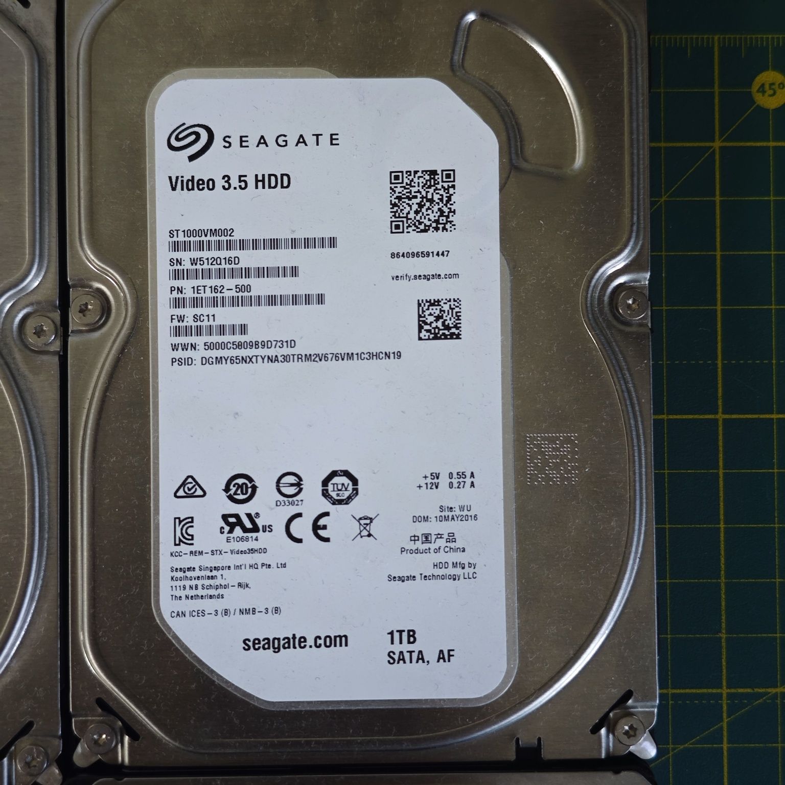 HDD 3.5" 1ТБ та HDD 2.5" 500Гб