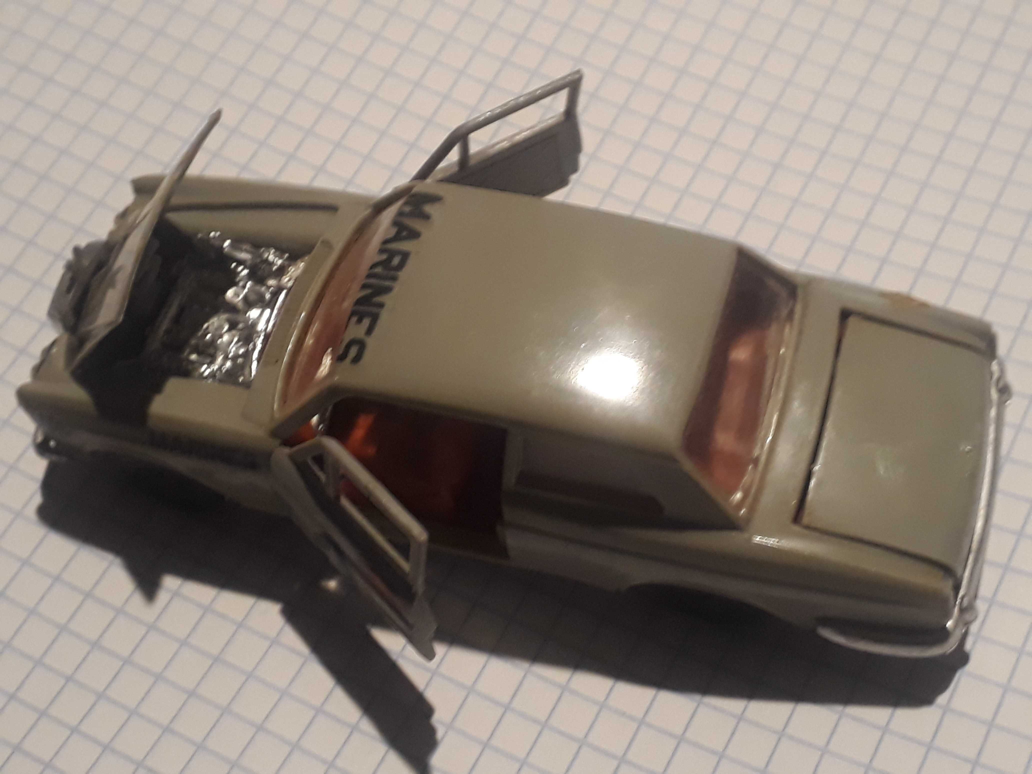 Модель автомобиля Rolls Royce Silver Shadow