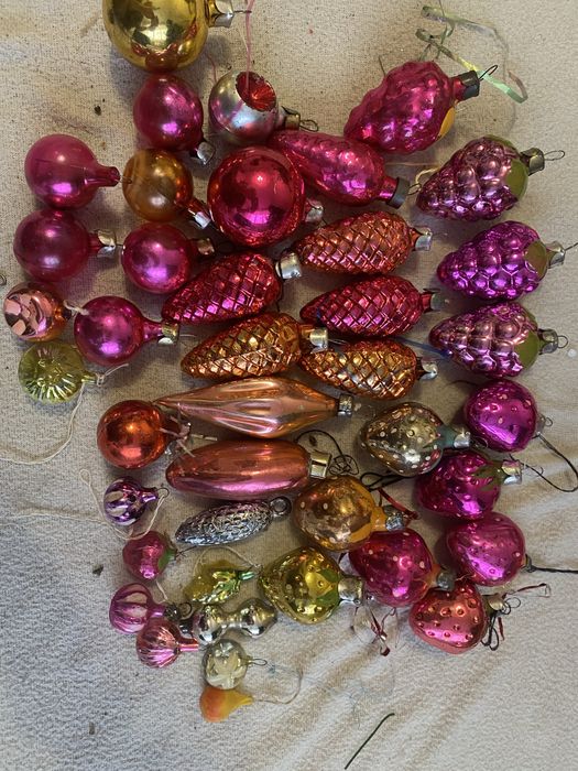 Елочные игрушки,игрушка.