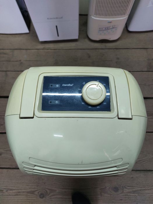 Осушувач повітря вологозбирач вологопоглинач Comfee 10л