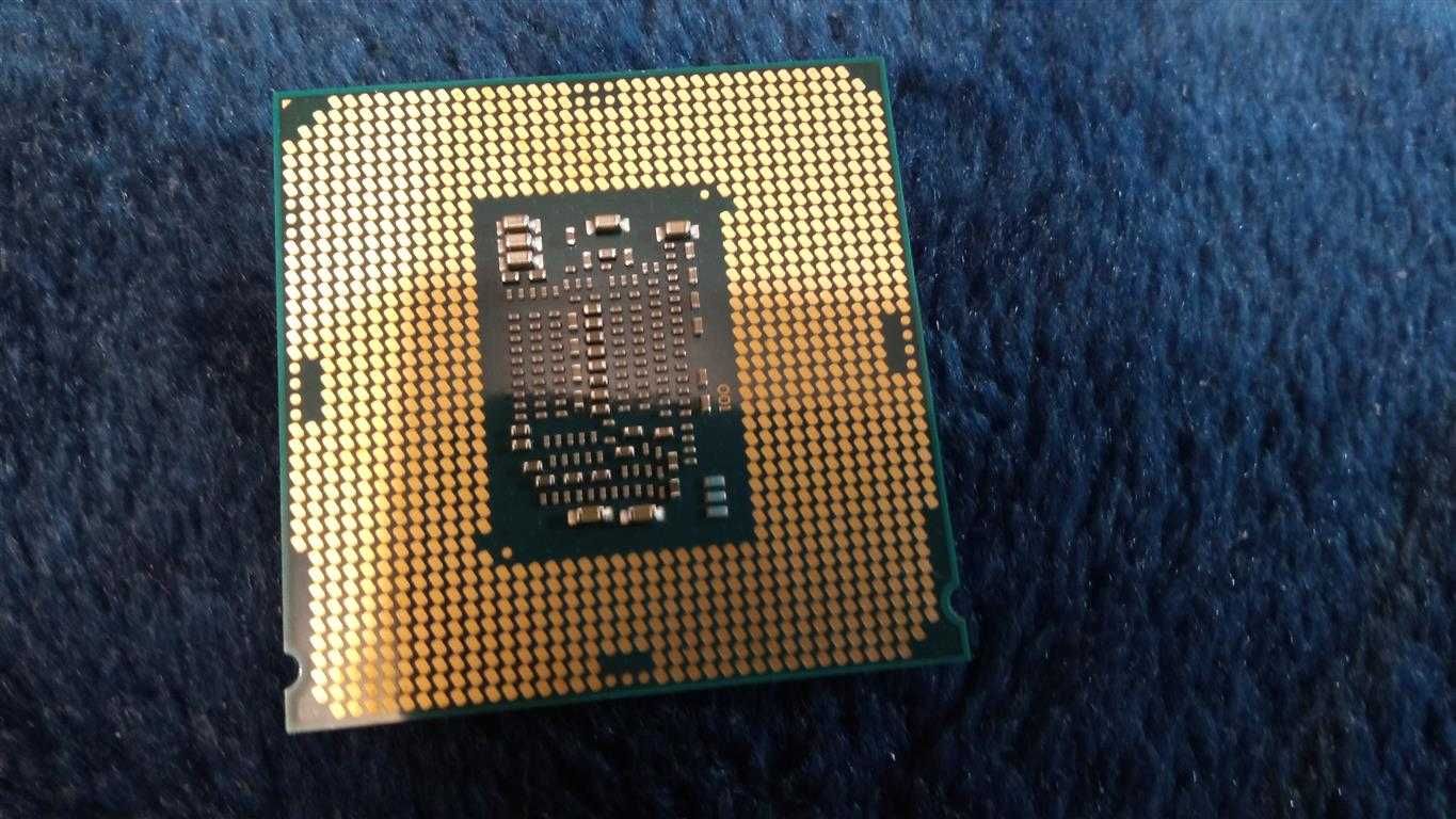 Процессор QuadCore Intel Core i3-8100, 3600 MHz , s1151 V2