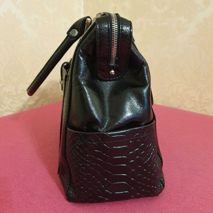 Жіноча  шкіряна сумка