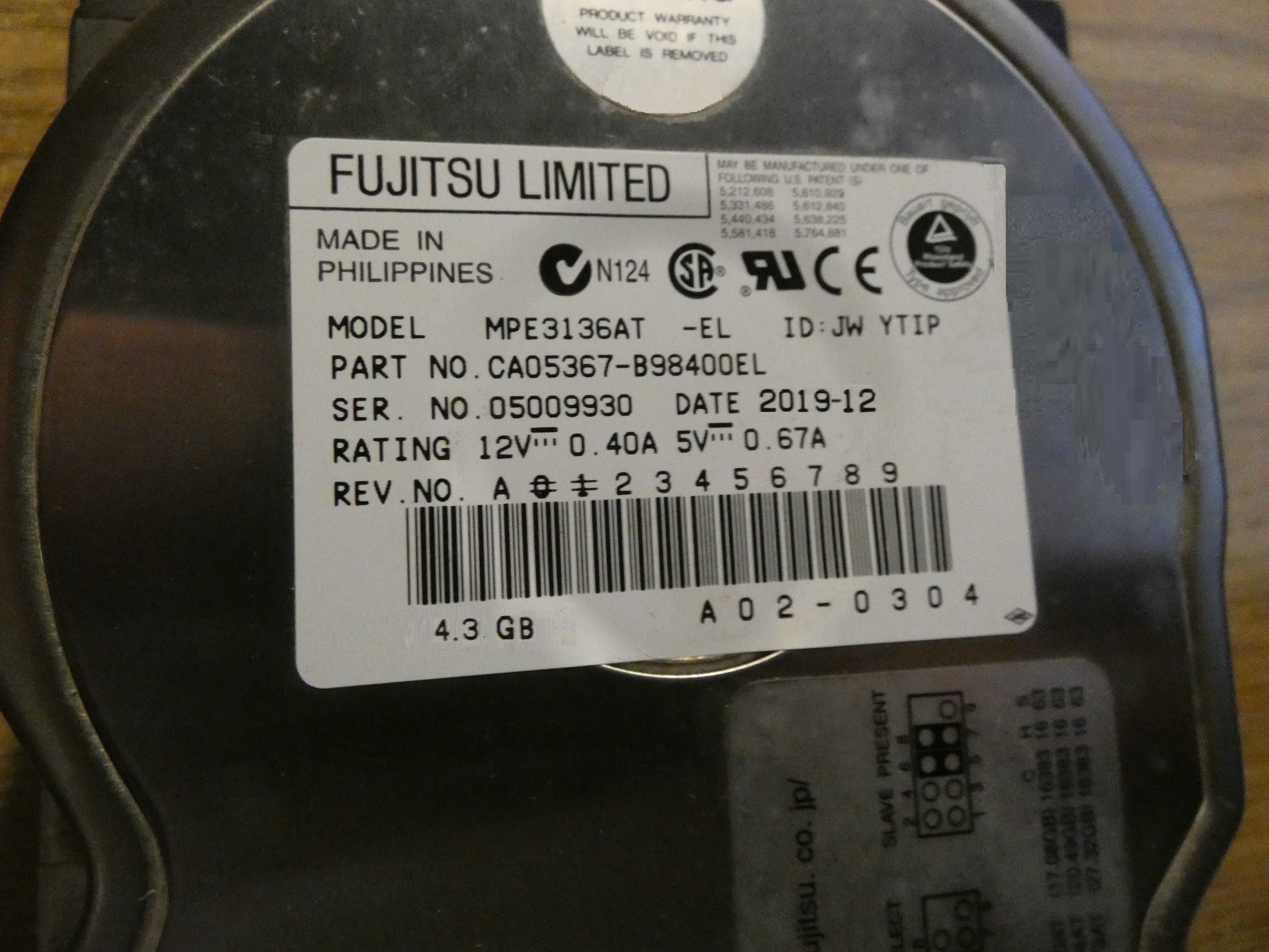 Fujitsu Limited 4,3 " dysk