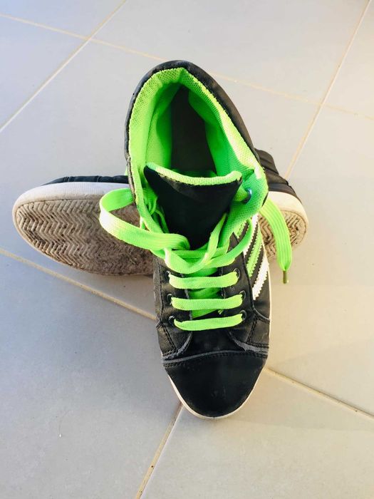 Bota/sapatilha unisexo