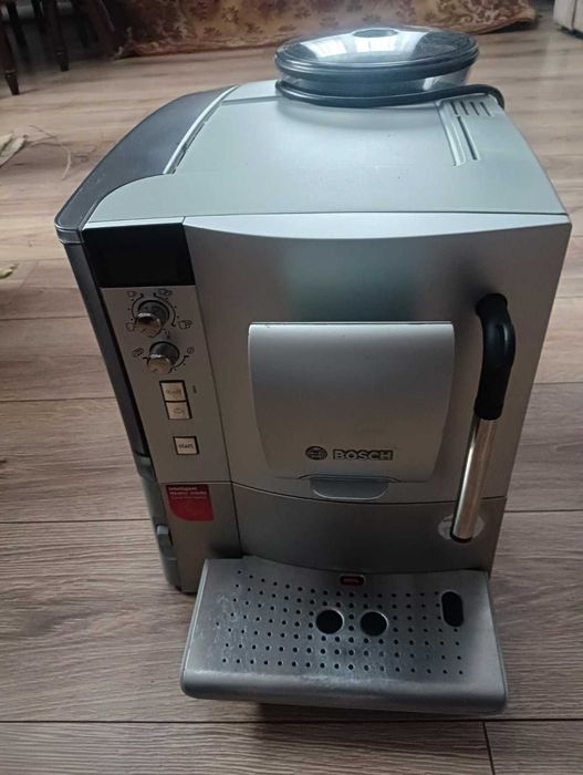 Продається кавова машина BOSCH