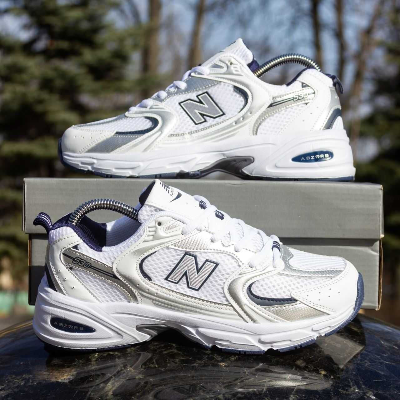 Чоловічі кроссівки New Balance 530 в білому кольорі