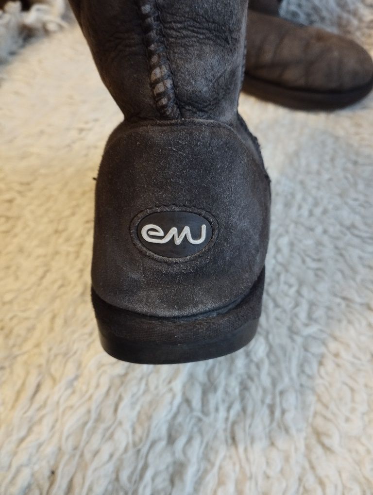 Ocieplene buty emu