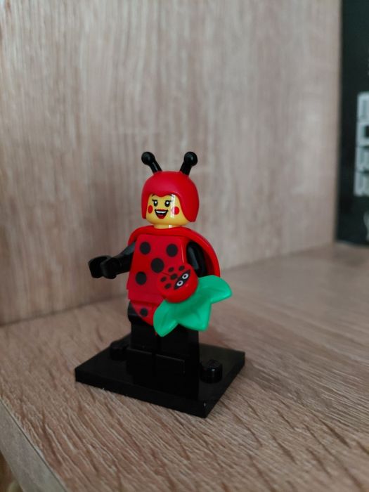 LEGO figurka Biedronka seria 21