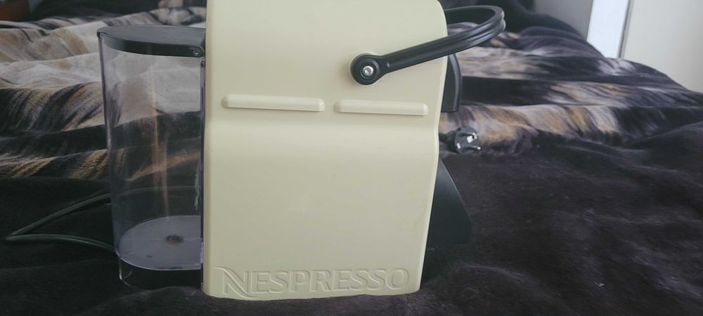 Ekspres do kawy DeLonghi