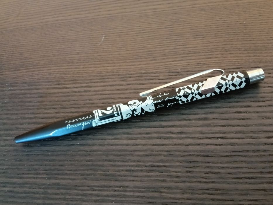 Caneta Caran edição Fernando Pessoa